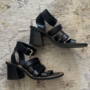 Zara Black Strappy Block Heels. Size 9 US